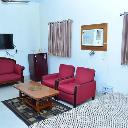 Blue Triangle Family Hostel